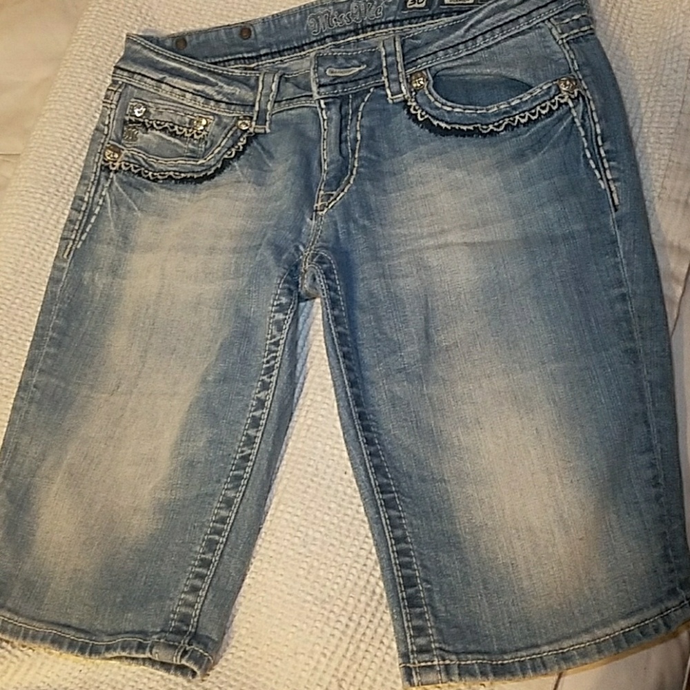 MISS ME JEAN SHORTS, GENTLY USED
